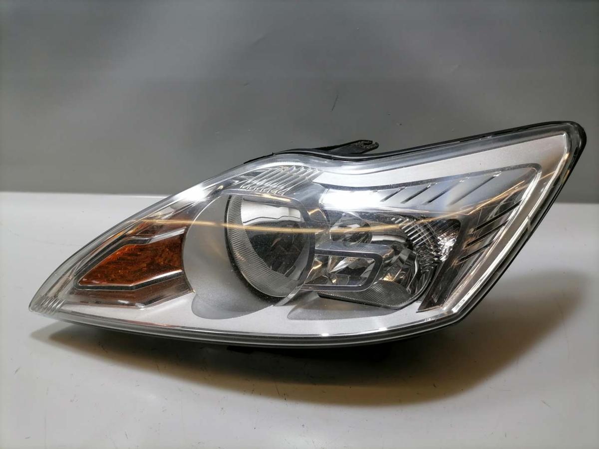 Ford Focus 2 Boriginal Scheinwerfer vorn links Halogen Facelift j.2009